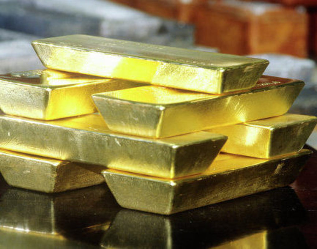 В «Емельяново» у пассажира изъяли 16 слитков золота
