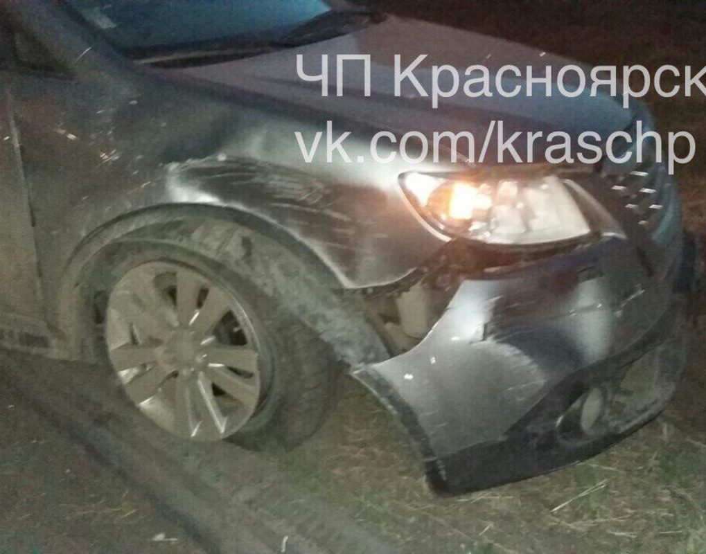 В Красноярске пьяный водитель снес опору электроосвещения