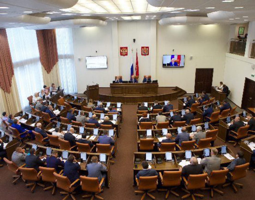 Прокуратура Красноярского края проверит законность повышения зарплат депутатов