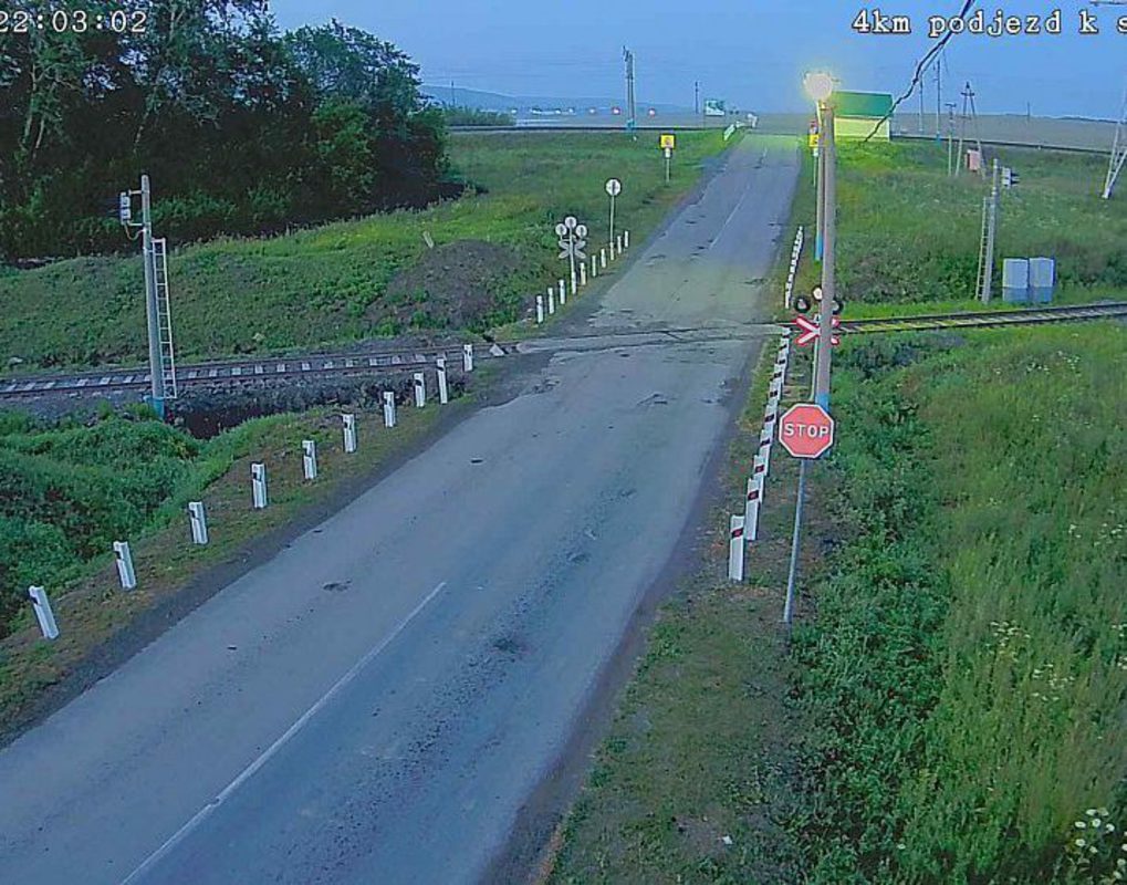 На 12 железнодорожных переездах Красноярского края установят видеофиксаторы