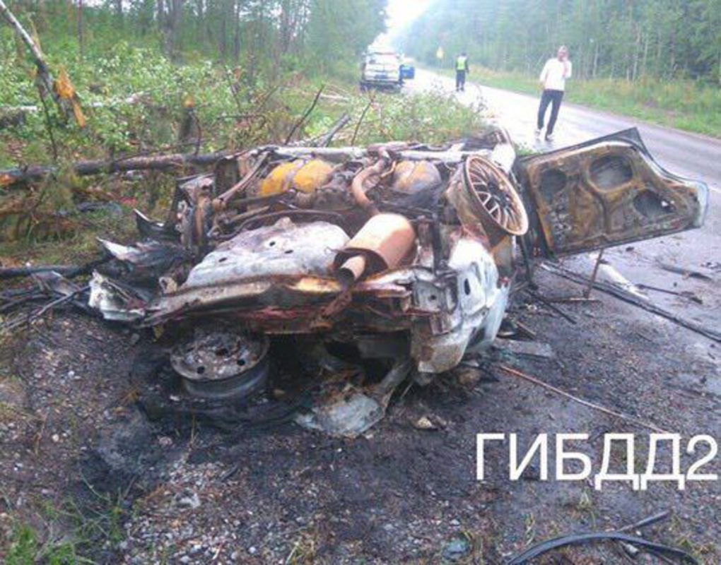 На трассе под Железногорском водитель сгорел заживо в опрокинувшемся автомобиле