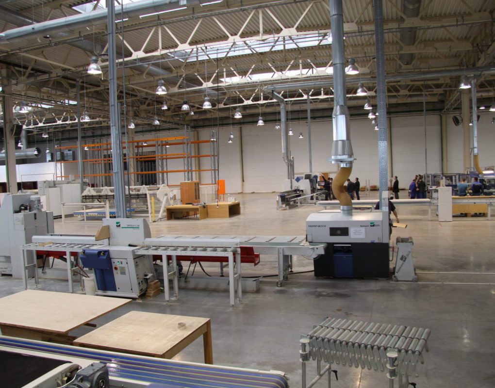 ВЭБ восстанавливает производство мебели на фабрике «Мекран»