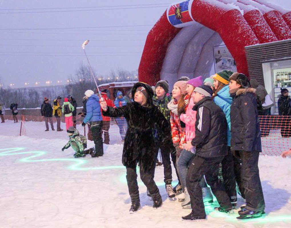 На новом катке в центре Красноярска организуют спортивный праздник