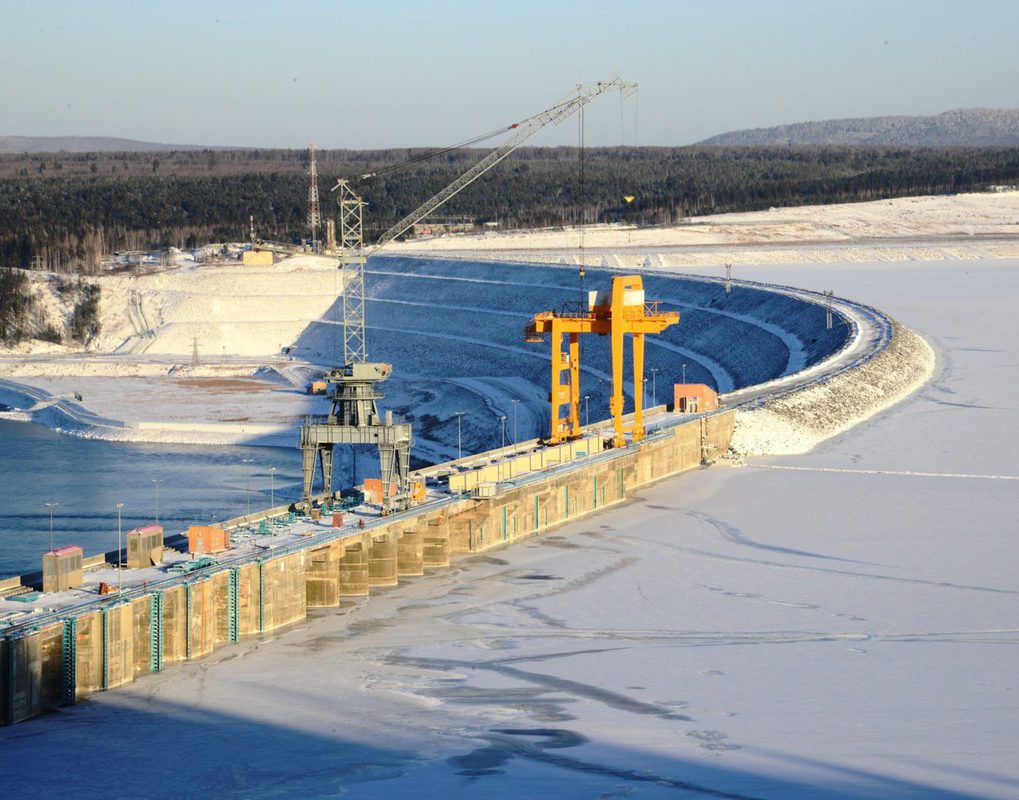 Сотрудники Богучанской ГЭС написали «Тотальный диктант»