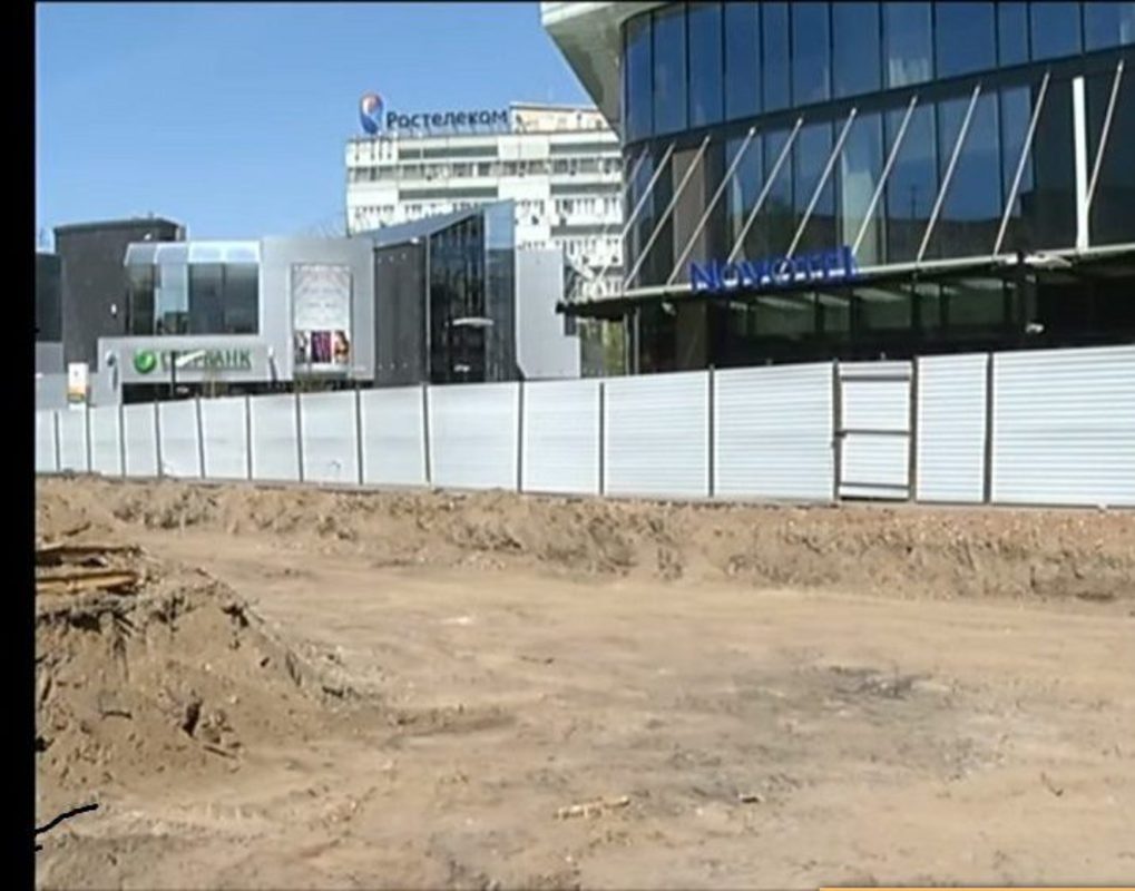 Гостиницу-долгострой на Театральной площади начнут строить в мае 