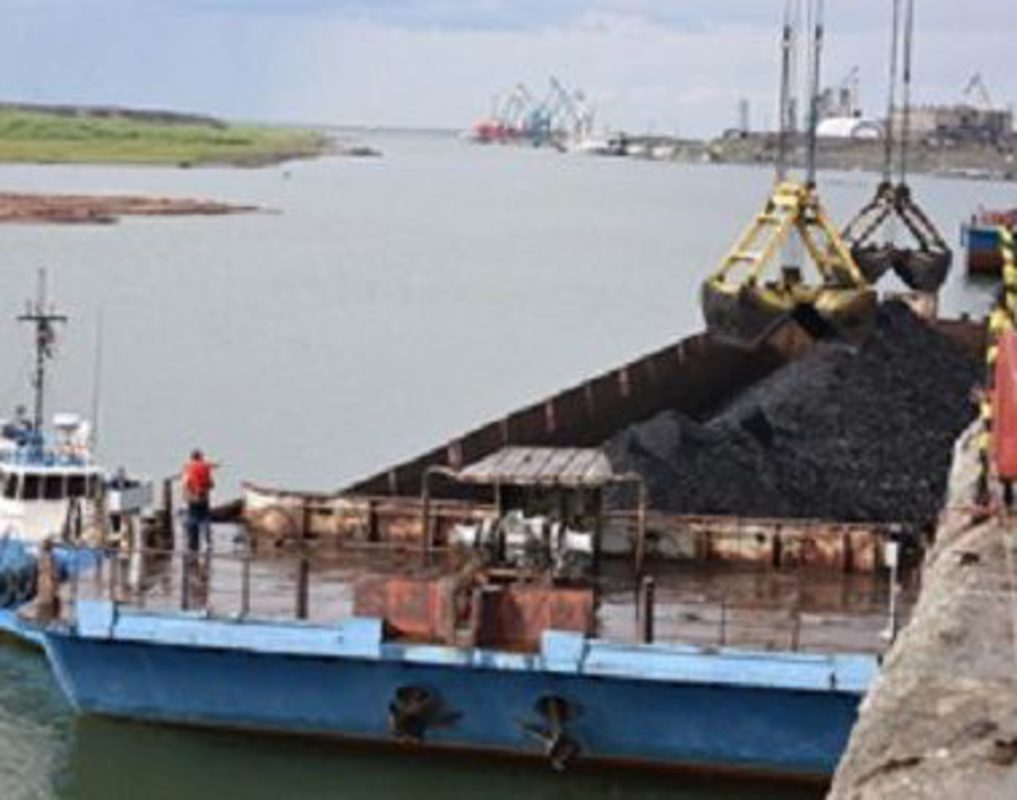 Власти Игарки заказали к зиме некачественный уголь на 24 млн рублей