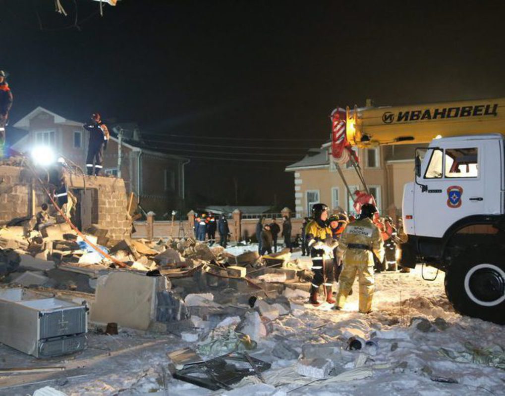 В Красноярске задержали собственников обрушившегося от взрыва газа дома
