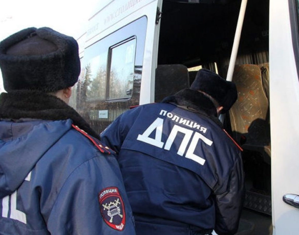 Пьяный водитель автобуса перевозил первоклассников из Солонцов в Красноярск