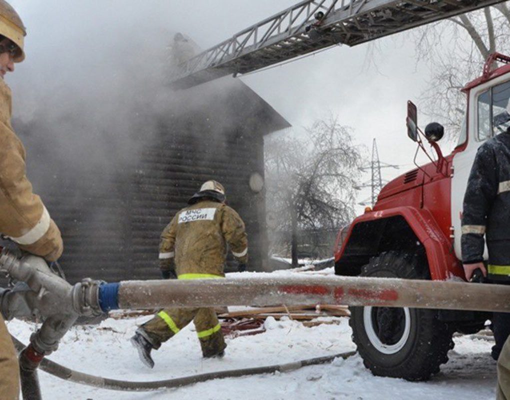 Двое детей погибло на пожаре в Красноярском крае