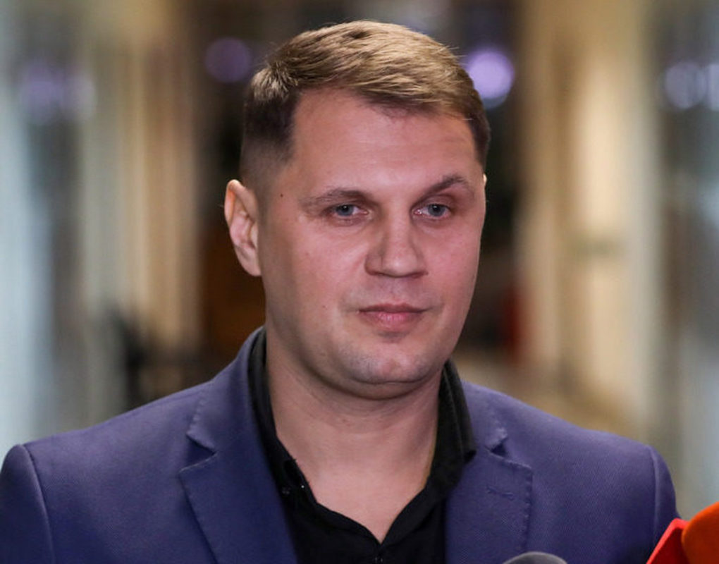 Директор ФК «Енисей» Алексей Ивахов продлил контракт с клубом еще на год