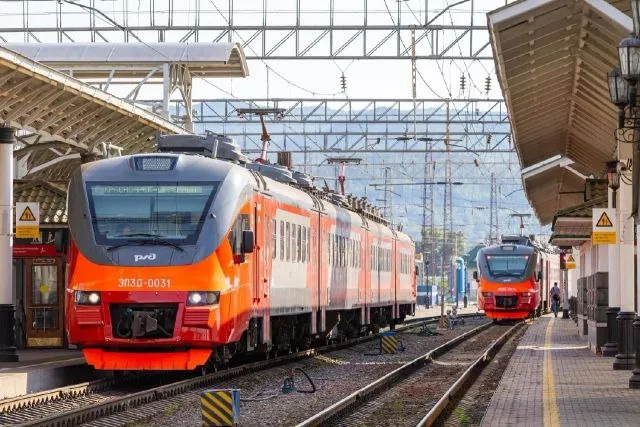 Красноярская железная дорога поздравит пассажиров и всех красноярцев с наступающим Днём Победы