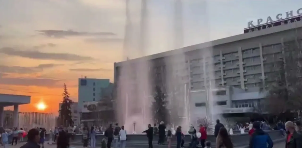 В Красноярске включат музыкальный фонтан на Театральной площади
